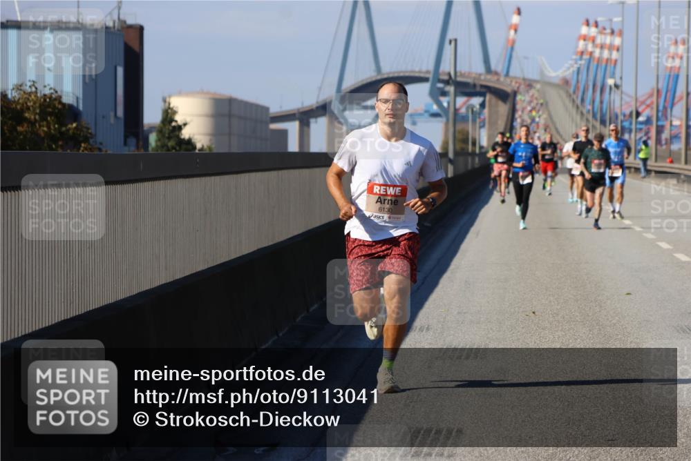 03.10.2025 - Köhlbrandbrückenlauf Strokosch-Dieckow http://msf.ph/oto/9113041 03.10.2025 12:42:43 Position 3 6130 meine-sportfotos.de