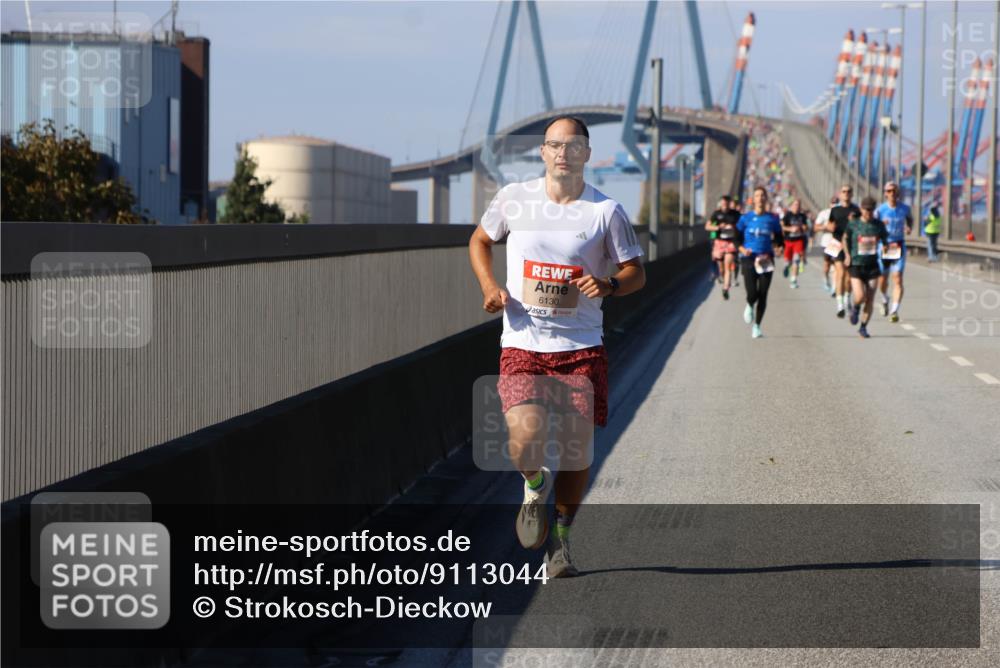 03.10.2025 - Köhlbrandbrückenlauf Strokosch-Dieckow http://msf.ph/oto/9113044 03.10.2025 12:42:43 Position 3 6130 meine-sportfotos.de