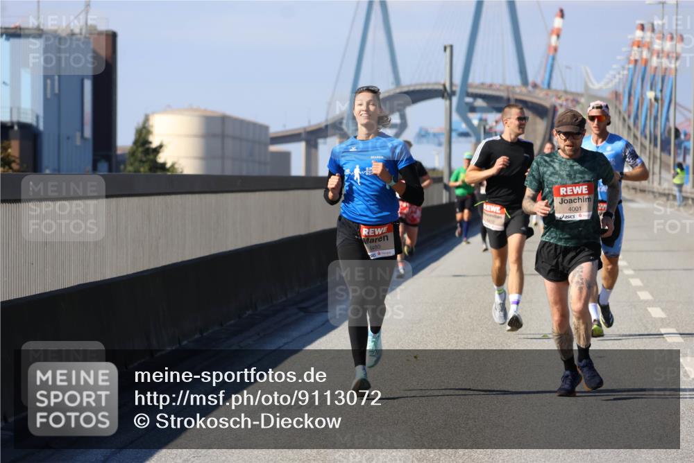 03.10.2025 - Köhlbrandbrückenlauf Strokosch-Dieckow http://msf.ph/oto/9113072 03.10.2025 12:42:54 Position 3 6480, 410, 4001 meine-sportfotos.de