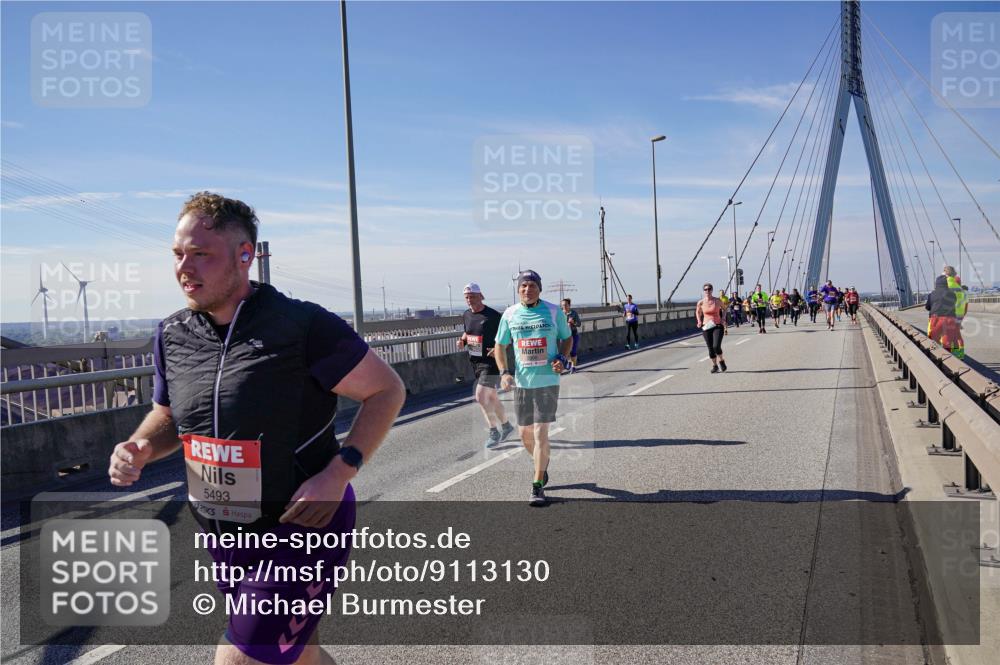 03.10.2025 - Köhlbrandbrückenlauf Michael Burmester http://msf.ph/oto/9113130 03.10.2025 12:55:01 Position 2 5493, 7777 meine-sportfotos.de