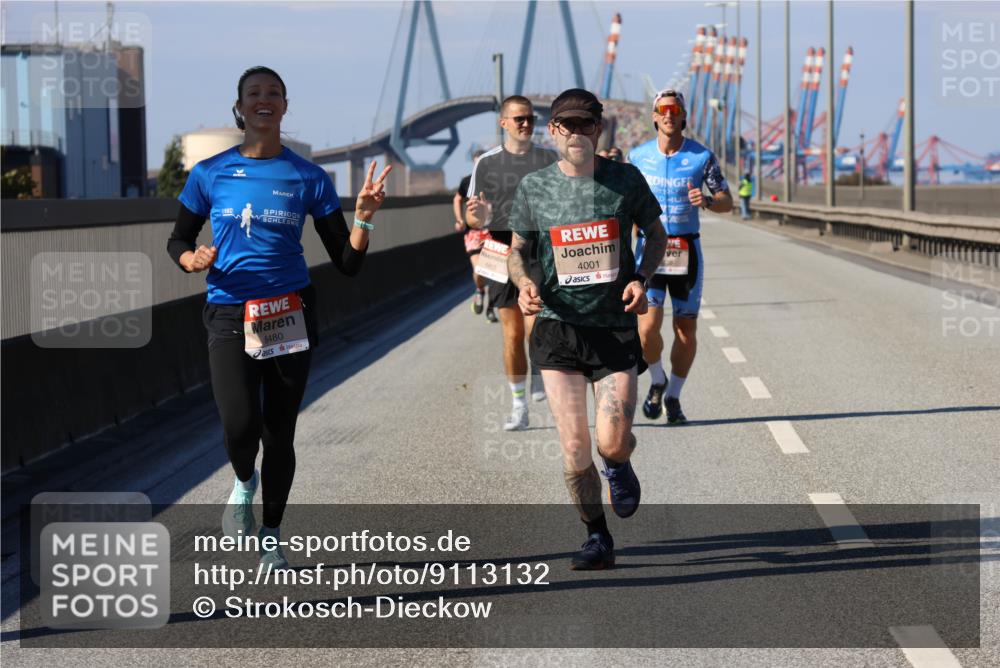 03.10.2025 - Köhlbrandbrückenlauf Strokosch-Dieckow http://msf.ph/oto/9113132 03.10.2025 12:42:56 Position 3 4001, 6480 meine-sportfotos.de