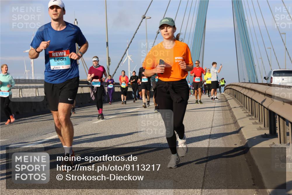 03.10.2025 - Köhlbrandbrückenlauf Strokosch-Dieckow http://msf.ph/oto/9113217 03.10.2025 09:47:13 Position 2 3653 meine-sportfotos.de