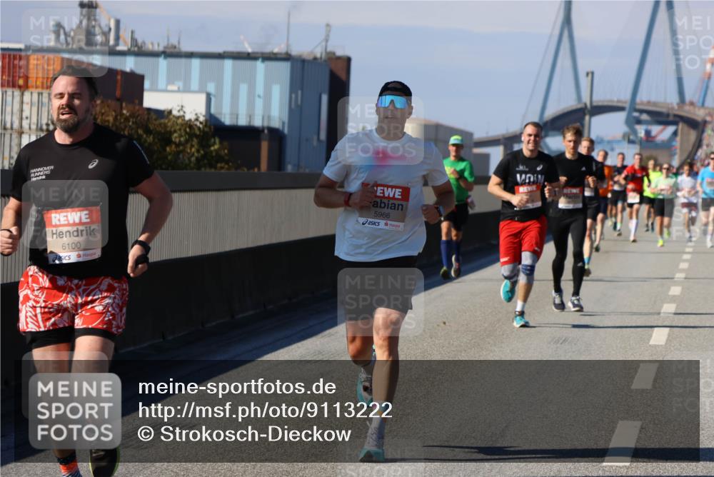 03.10.2025 - Köhlbrandbrückenlauf Strokosch-Dieckow http://msf.ph/oto/9113222 03.10.2025 12:43:05 Position 3 6100, 5966 meine-sportfotos.de