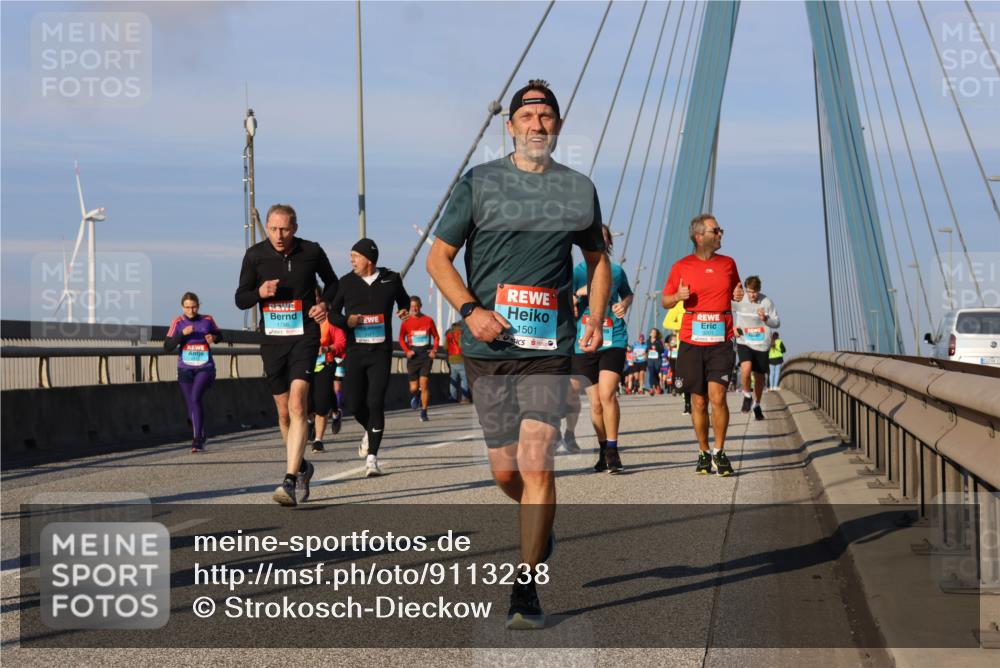 03.10.2025 - Köhlbrandbrückenlauf Strokosch-Dieckow http://msf.ph/oto/9113238 03.10.2025 09:47:17 Position 2 1501 meine-sportfotos.de