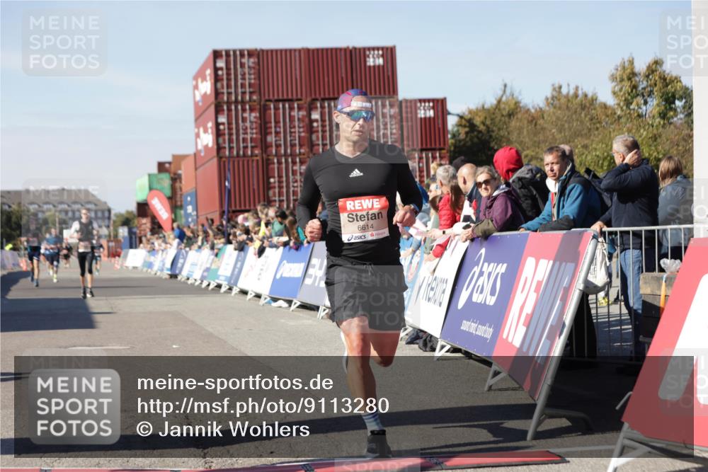 03.10.2025 - Köhlbrandbrückenlauf Jannik Wohlers http://msf.ph/oto/9113280 03.10.2025 13:01:11 Ziel 4039, 4140, 4425, 4737, 5779, 6614 meine-sportfotos.de