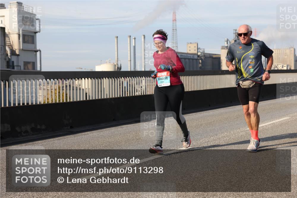 03.10.2025 - Köhlbrandbrückenlauf Lena Gebhardt http://msf.ph/oto/9113298 03.10.2025 10:16:54 Position 2 3284 meine-sportfotos.de