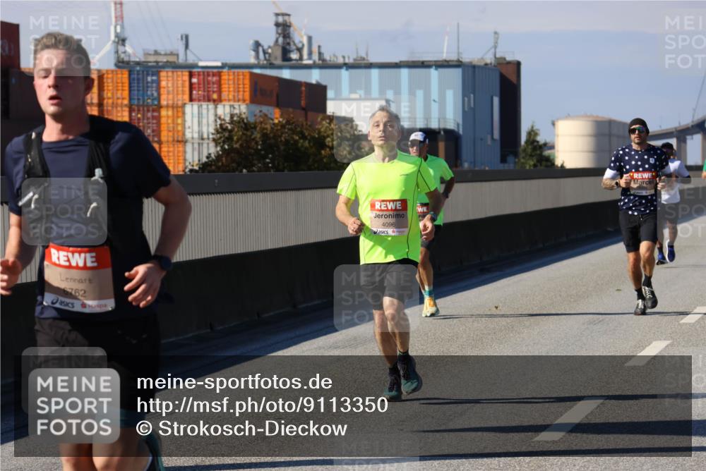 03.10.2025 - Köhlbrandbrückenlauf Strokosch-Dieckow http://msf.ph/oto/9113350 03.10.2025 12:43:23 Position 3 6762, 4096 meine-sportfotos.de