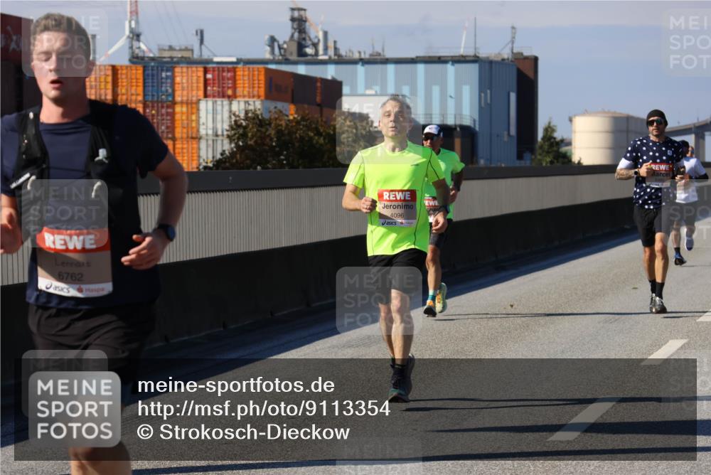 03.10.2025 - Köhlbrandbrückenlauf Strokosch-Dieckow http://msf.ph/oto/9113354 03.10.2025 12:43:23 Position 3 6762, 4096 meine-sportfotos.de