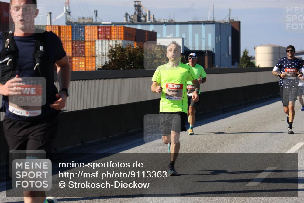 03.10.2025 - Köhlbrandbrückenlauf Strokosch-Dieckow http://msf.ph/oto/9113363 03.10.2025 12:43:23 Position 3 6762, 4096 meine-sportfotos.de