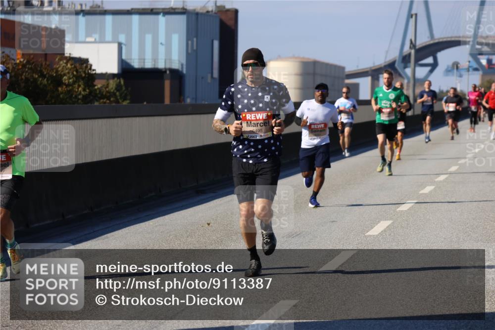 03.10.2025 - Köhlbrandbrückenlauf Strokosch-Dieckow http://msf.ph/oto/9113387 03.10.2025 12:43:25 Position 3 6495 meine-sportfotos.de