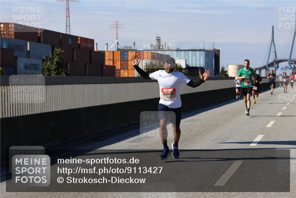 03.10.2025 - Köhlbrandbrückenlauf Strokosch-Dieckow http://msf.ph/oto/9113427 03.10.2025 12:43:31 Position 3 6091 meine-sportfotos.de