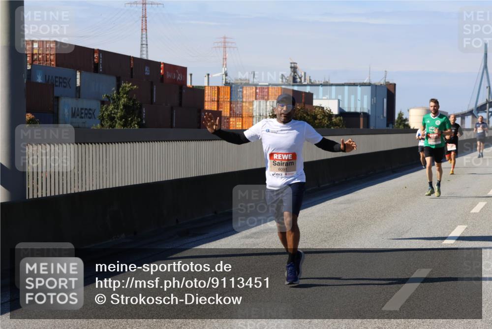 03.10.2025 - Köhlbrandbrückenlauf Strokosch-Dieckow http://msf.ph/oto/9113451 03.10.2025 12:43:31 Position 3 6091 meine-sportfotos.de