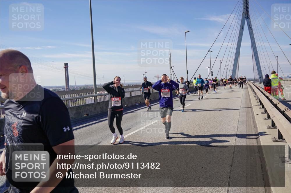 03.10.2025 - Köhlbrandbrückenlauf Michael Burmester http://msf.ph/oto/9113482 03.10.2025 12:55:16 Position 2  meine-sportfotos.de