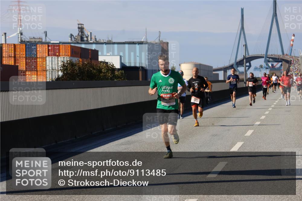 03.10.2025 - Köhlbrandbrückenlauf Strokosch-Dieckow http://msf.ph/oto/9113485 03.10.2025 12:43:33 Position 3 6489 meine-sportfotos.de