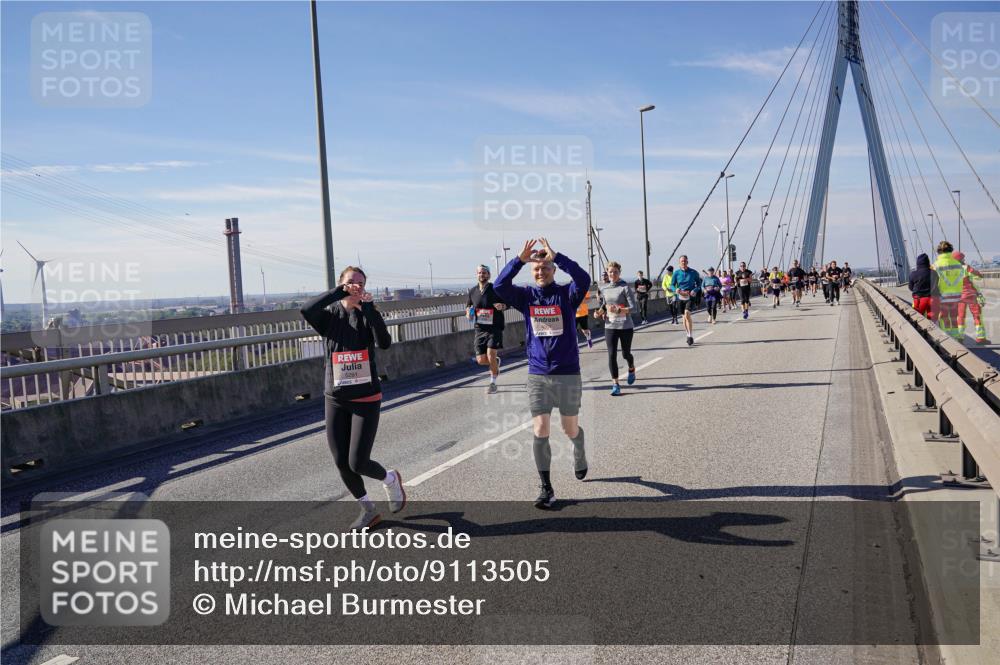 03.10.2025 - Köhlbrandbrückenlauf Michael Burmester http://msf.ph/oto/9113505 03.10.2025 12:55:17 Position 2 5291 meine-sportfotos.de