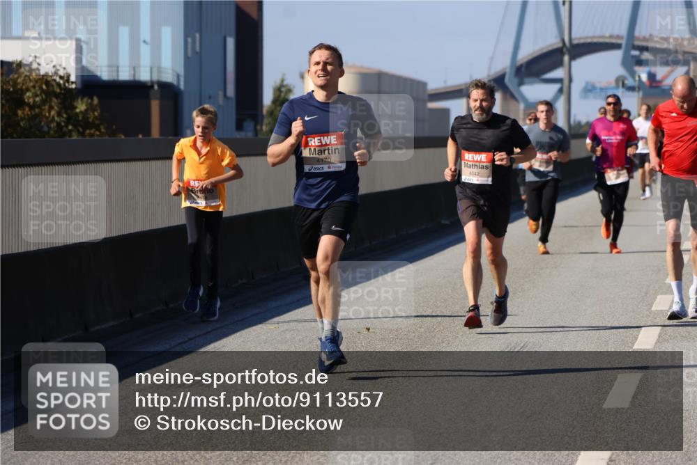 03.10.2025 - Köhlbrandbrückenlauf Strokosch-Dieckow http://msf.ph/oto/9113557 03.10.2025 12:43:41 Position 3 4170, 4042 meine-sportfotos.de