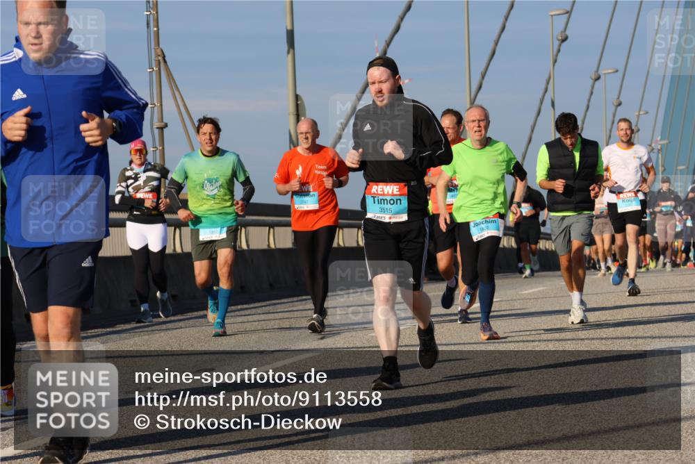 03.10.2025 - Köhlbrandbrückenlauf Strokosch-Dieckow http://msf.ph/oto/9113558 03.10.2025 09:47:53 Position 2 1362, 2747, 3515, 1802 meine-sportfotos.de