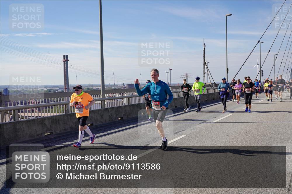 03.10.2025 - Köhlbrandbrückenlauf Michael Burmester http://msf.ph/oto/9113586 03.10.2025 12:55:20 Position 2  meine-sportfotos.de