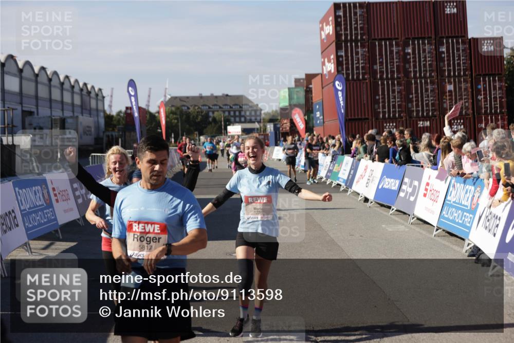 03.10.2025 - Köhlbrandbrückenlauf Jannik Wohlers http://msf.ph/oto/9113598 03.10.2025 13:31:52 Ziel 4415, 4416, 4842, 4902, 4935, 5267, 5463, 5817, 6103, 6297, 6452, 6736 meine-sportfotos.de