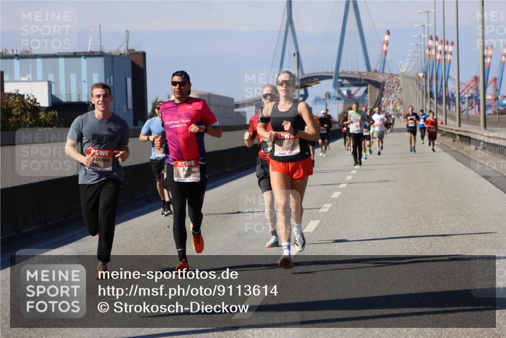 03.10.2025 - Köhlbrandbrückenlauf Strokosch-Dieckow http://msf.ph/oto/9113614 03.10.2025 12:43:49 Position 3 4231, 6769 meine-sportfotos.de