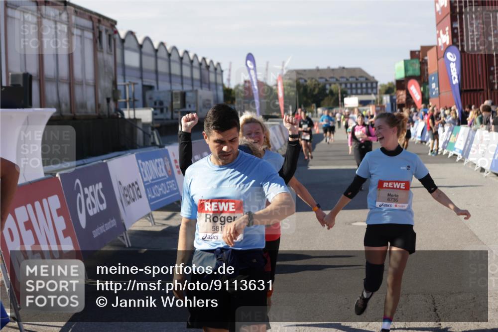 03.10.2025 - Köhlbrandbrückenlauf Jannik Wohlers http://msf.ph/oto/9113631 03.10.2025 13:31:52 Ziel 4415, 4416, 4842, 4902, 4935, 5267, 5463, 5817, 6103, 6297, 6452, 6736 meine-sportfotos.de
