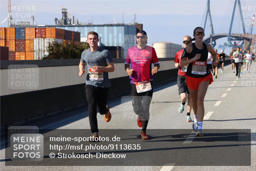 03.10.2025 - Köhlbrandbrückenlauf Strokosch-Dieckow http://msf.ph/oto/9113635 03.10.2025 12:43:50 Position 3 4231, 6408, 6769 meine-sportfotos.de