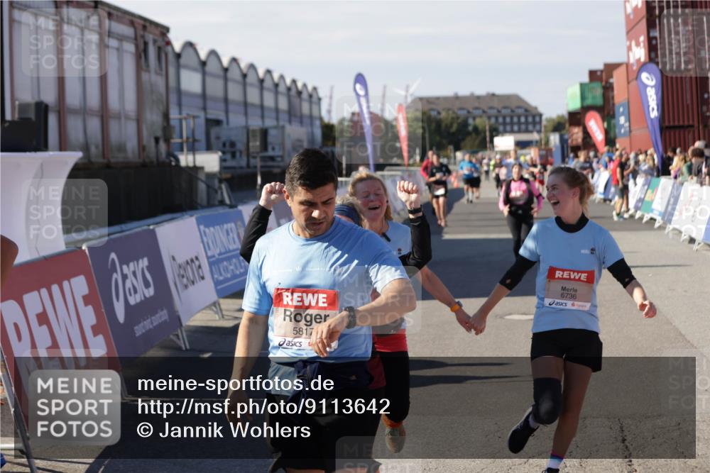 03.10.2025 - Köhlbrandbrückenlauf Jannik Wohlers http://msf.ph/oto/9113642 03.10.2025 13:31:53 Ziel 4415, 4416, 4842, 4902, 4935, 5267, 5463, 5817, 6103, 6297, 6452, 6736 meine-sportfotos.de