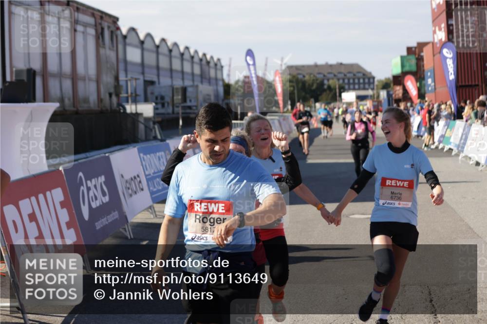 03.10.2025 - Köhlbrandbrückenlauf Jannik Wohlers http://msf.ph/oto/9113649 03.10.2025 13:31:53 Ziel 4415, 4416, 4842, 4902, 4935, 5267, 5463, 5817, 6103, 6297, 6452, 6736 meine-sportfotos.de