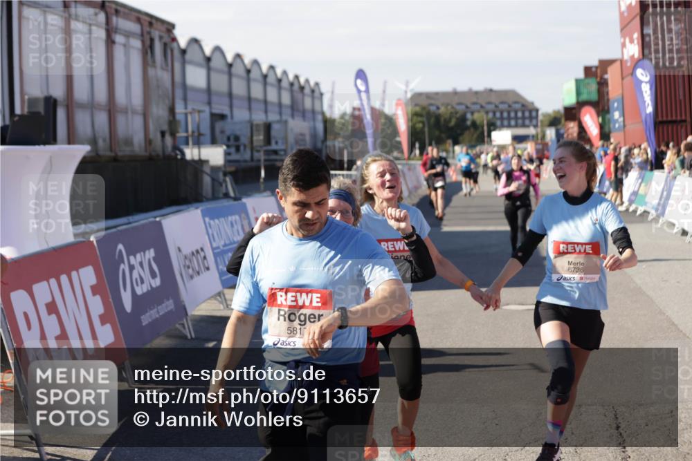 03.10.2025 - Köhlbrandbrückenlauf Jannik Wohlers http://msf.ph/oto/9113657 03.10.2025 13:31:53 Ziel 4415, 4416, 4842, 4902, 4935, 5267, 5463, 5817, 6103, 6297, 6452, 6736 meine-sportfotos.de