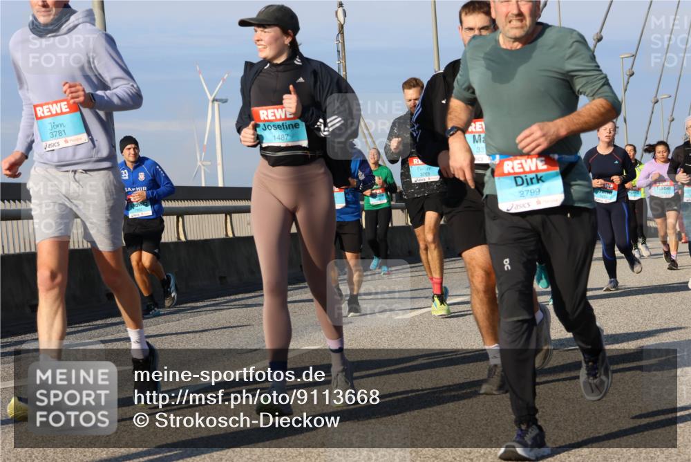 03.10.2025 - Köhlbrandbrückenlauf Strokosch-Dieckow http://msf.ph/oto/9113668 03.10.2025 09:48:08 Position 2 3781, 1487, 3768, 33, 2799 meine-sportfotos.de