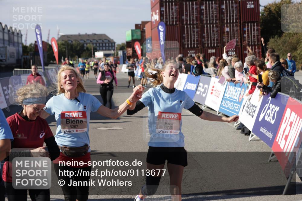 03.10.2025 - Köhlbrandbrückenlauf Jannik Wohlers http://msf.ph/oto/9113677 03.10.2025 13:31:53 Ziel 4415, 4416, 4842, 4902, 4935, 5267, 5463, 5817, 6103, 6297, 6452, 6736 meine-sportfotos.de