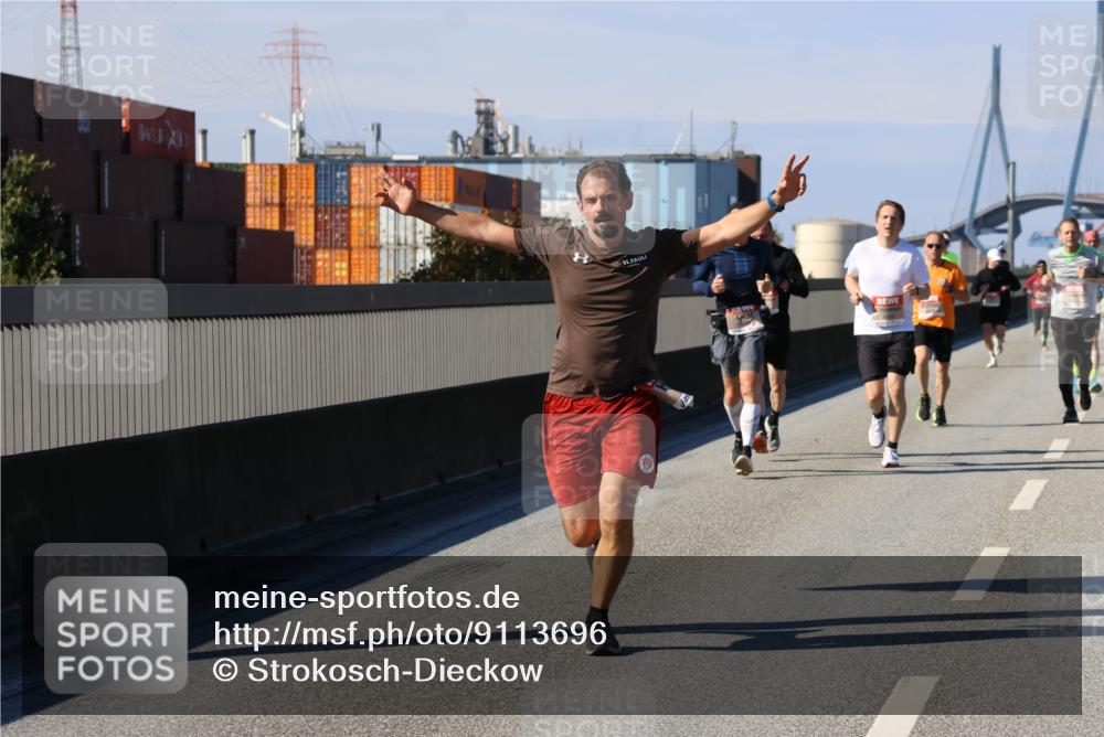 03.10.2025 - Köhlbrandbrückenlauf Strokosch-Dieckow http://msf.ph/oto/9113696 03.10.2025 12:43:58 Position 3  meine-sportfotos.de