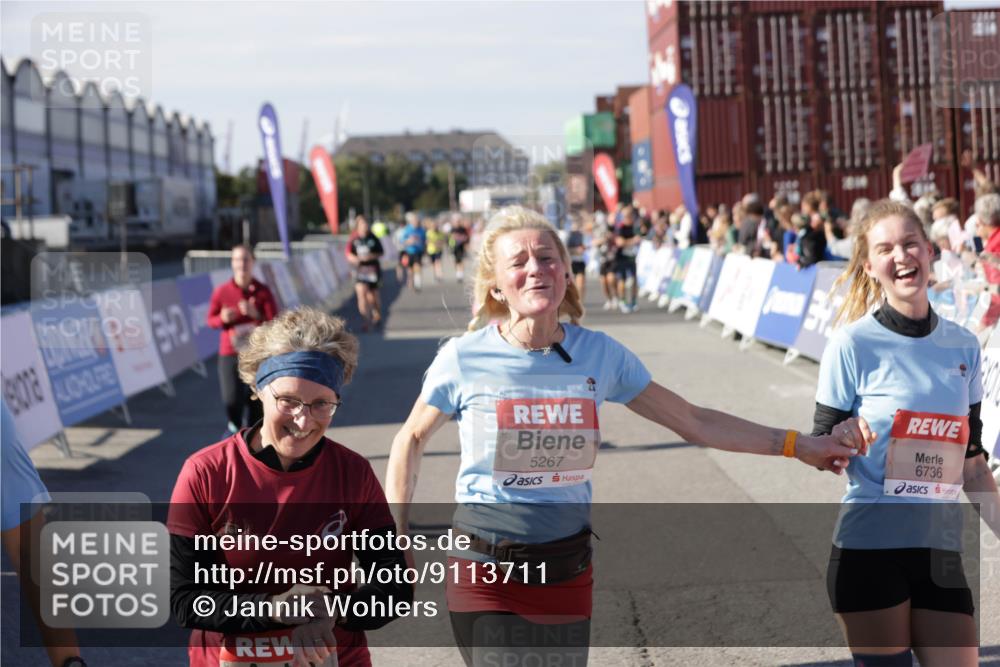 03.10.2025 - Köhlbrandbrückenlauf Jannik Wohlers http://msf.ph/oto/9113711 03.10.2025 13:31:54 Ziel 4415, 4416, 4842, 4902, 4935, 5267, 5463, 5817, 6103, 6297, 6452, 6736 meine-sportfotos.de