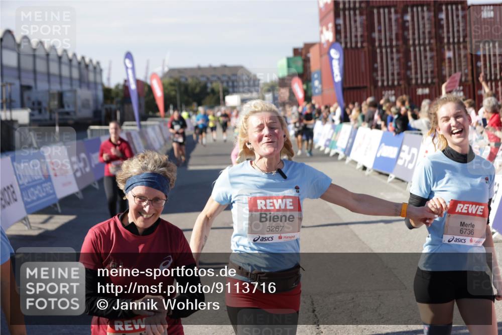 03.10.2025 - Köhlbrandbrückenlauf Jannik Wohlers http://msf.ph/oto/9113716 03.10.2025 13:31:54 Ziel 4415, 4416, 4842, 4902, 4935, 5267, 5463, 5817, 6103, 6297, 6452, 6736 meine-sportfotos.de