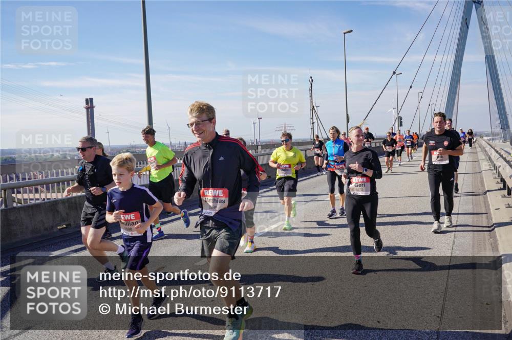 03.10.2025 - Köhlbrandbrückenlauf Michael Burmester http://msf.ph/oto/9113717 03.10.2025 12:55:28 Position 2 9598, 5272 meine-sportfotos.de