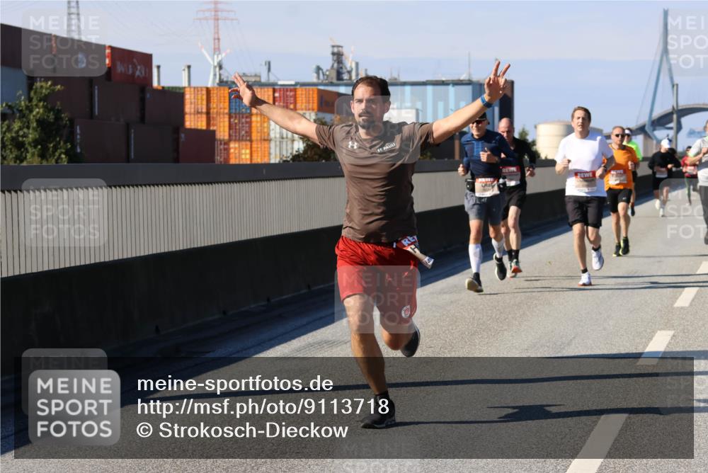 03.10.2025 - Köhlbrandbrückenlauf Strokosch-Dieckow http://msf.ph/oto/9113718 03.10.2025 12:43:58 Position 3  meine-sportfotos.de