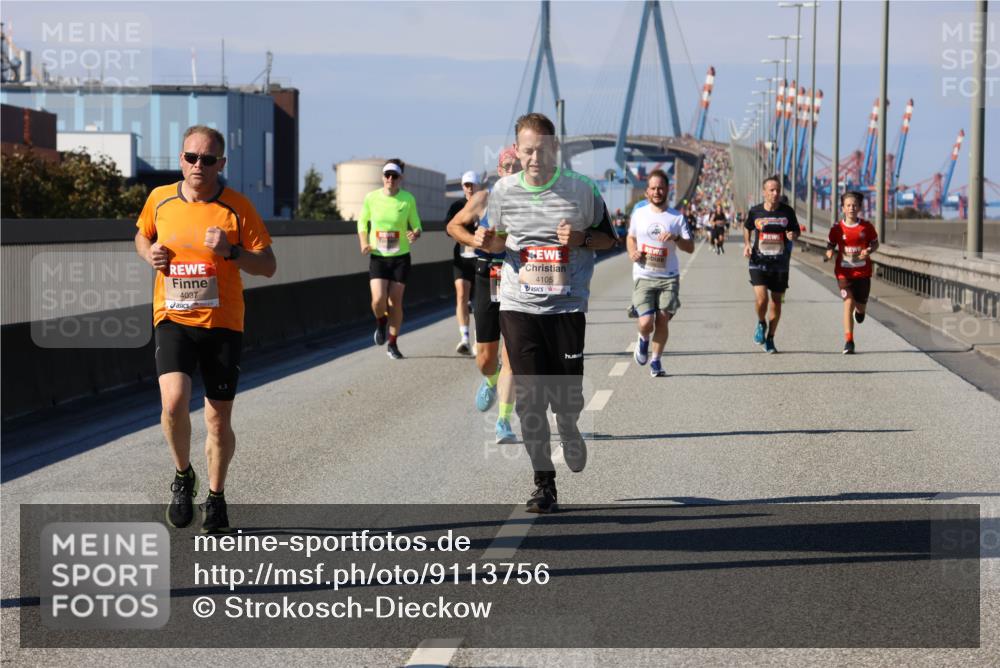 03.10.2025 - Köhlbrandbrückenlauf Strokosch-Dieckow http://msf.ph/oto/9113756 03.10.2025 12:44:02 Position 3 4037, 4105 meine-sportfotos.de