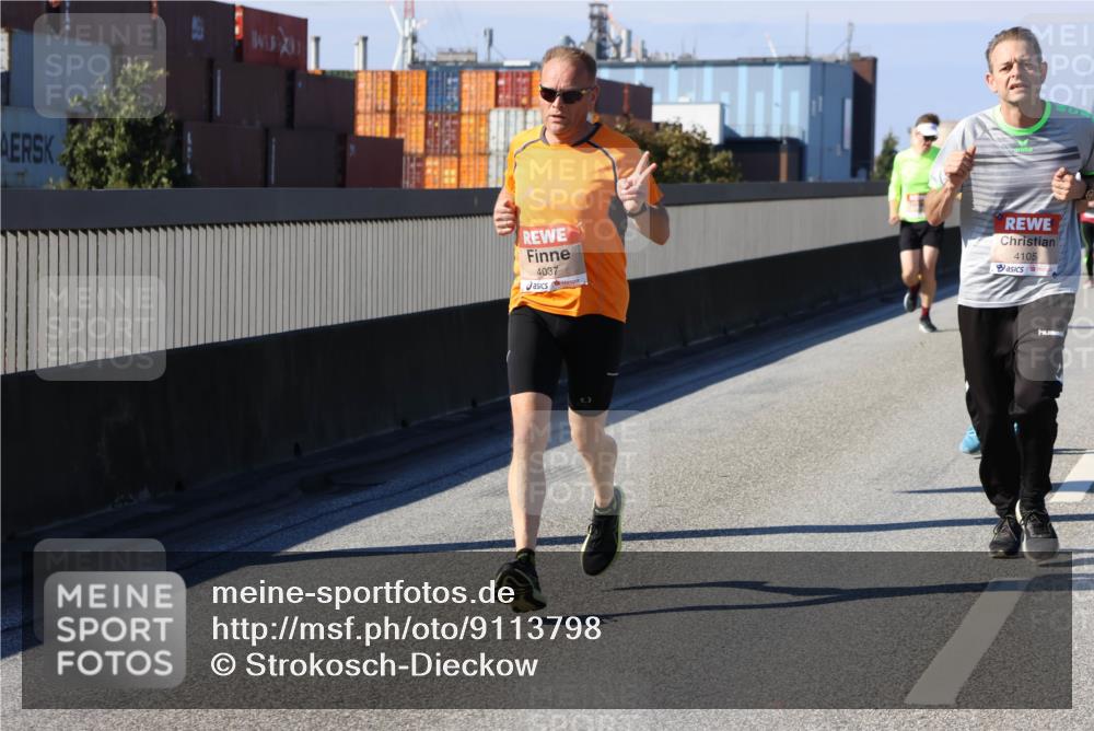 03.10.2025 - Köhlbrandbrückenlauf Strokosch-Dieckow http://msf.ph/oto/9113798 03.10.2025 12:44:04 Position 3 4037, 4105 meine-sportfotos.de