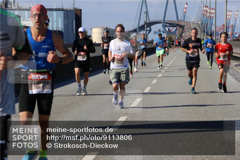 03.10.2025 - Köhlbrandbrückenlauf Strokosch-Dieckow http://msf.ph/oto/9113806 03.10.2025 12:44:06 Position 3 58, 5699 meine-sportfotos.de