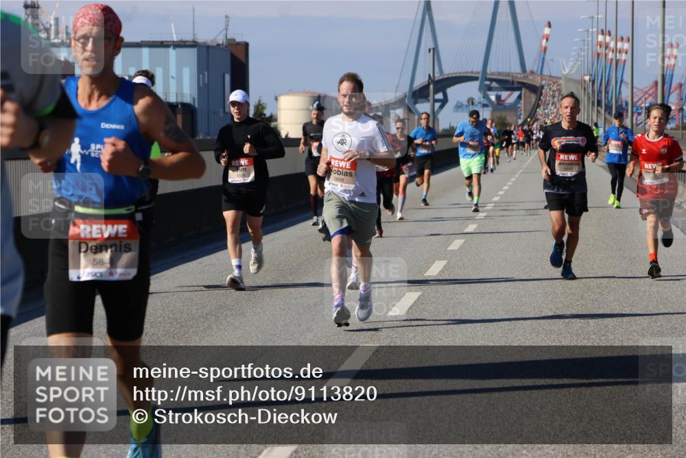 03.10.2025 - Köhlbrandbrückenlauf Strokosch-Dieckow http://msf.ph/oto/9113820 03.10.2025 12:44:06 Position 3 58, 5699, 6015 meine-sportfotos.de