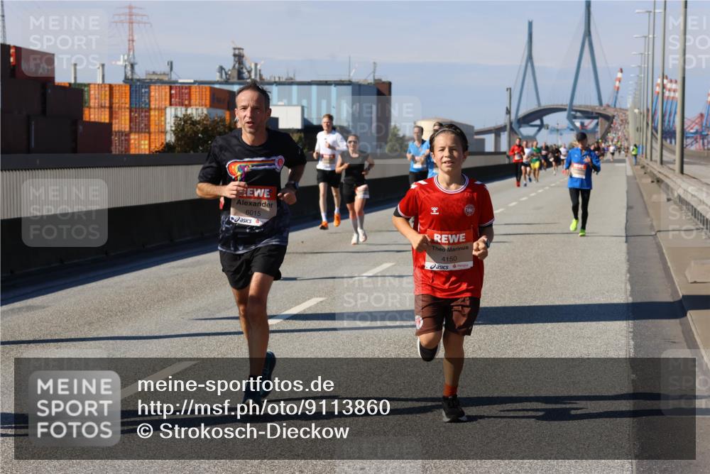 03.10.2025 - Köhlbrandbrückenlauf Strokosch-Dieckow http://msf.ph/oto/9113860 03.10.2025 12:44:11 Position 3 6015, 4150 meine-sportfotos.de