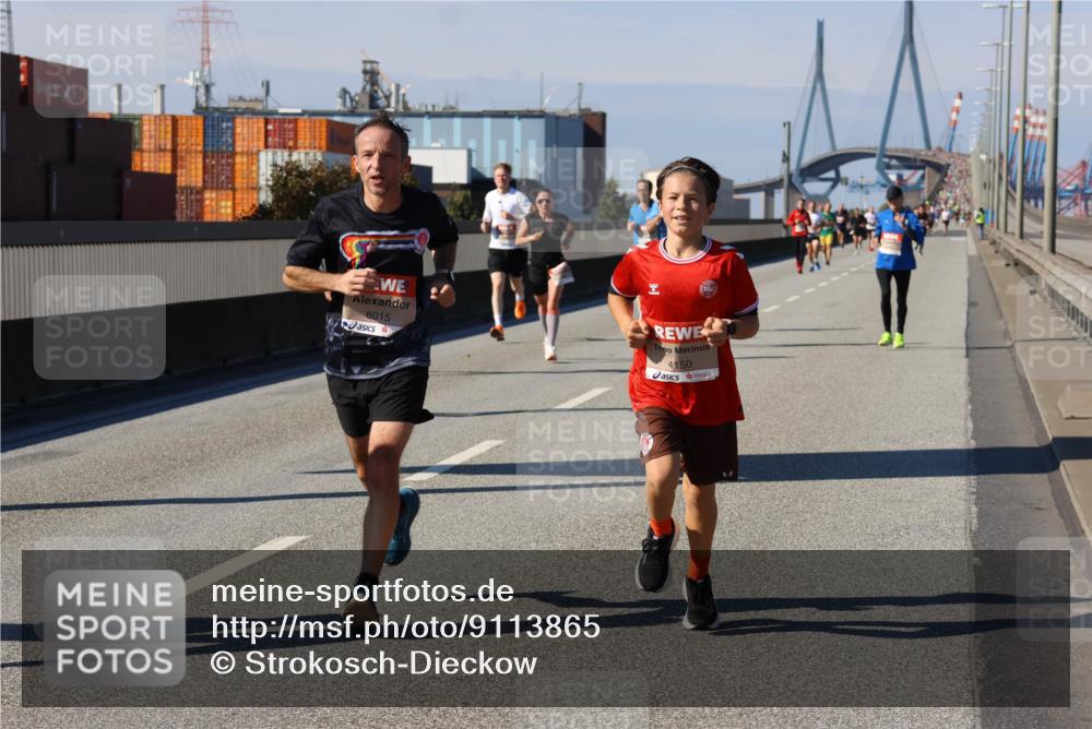 03.10.2025 - Köhlbrandbrückenlauf Strokosch-Dieckow http://msf.ph/oto/9113865 03.10.2025 12:44:11 Position 3 6015, 4150 meine-sportfotos.de