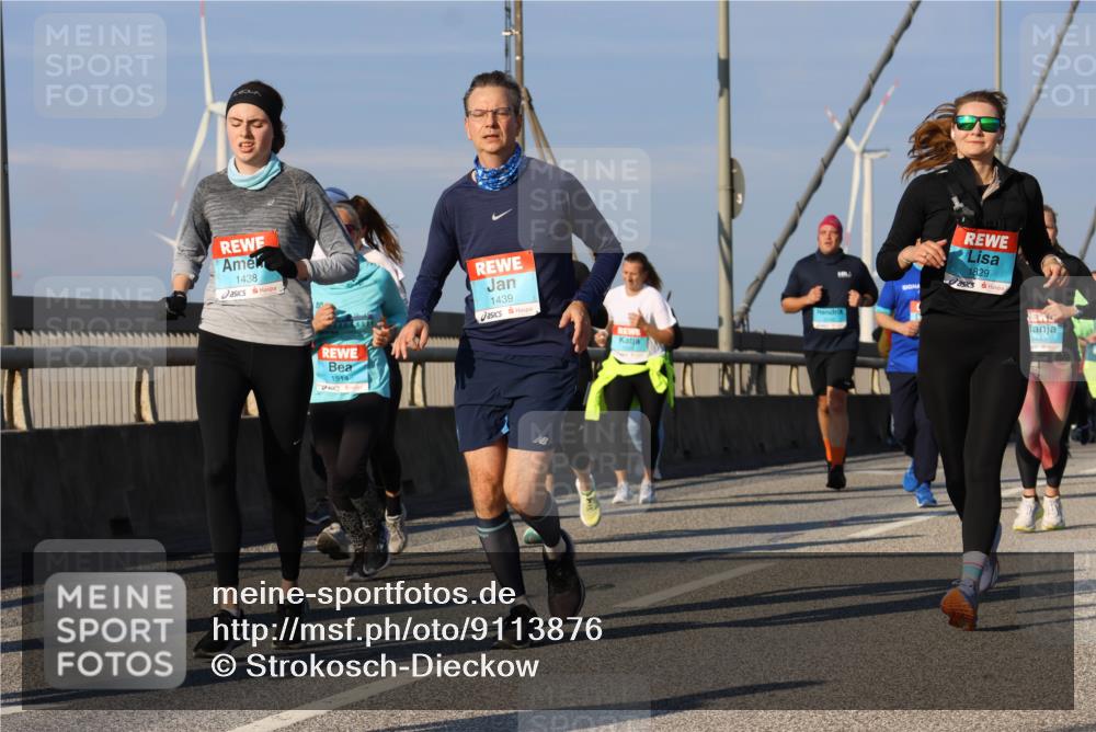 03.10.2025 - Köhlbrandbrückenlauf Strokosch-Dieckow http://msf.ph/oto/9113876 03.10.2025 09:48:31 Position 2 1438, 1514, 1439, 1829, 3445 meine-sportfotos.de