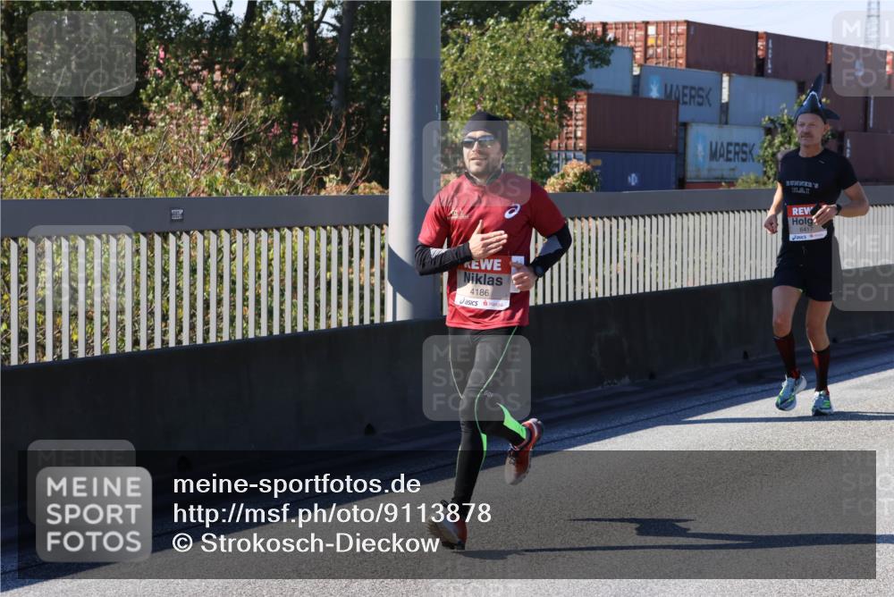 03.10.2025 - Köhlbrandbrückenlauf Strokosch-Dieckow http://msf.ph/oto/9113878 03.10.2025 12:44:14 Position 3 4186, 6417 meine-sportfotos.de