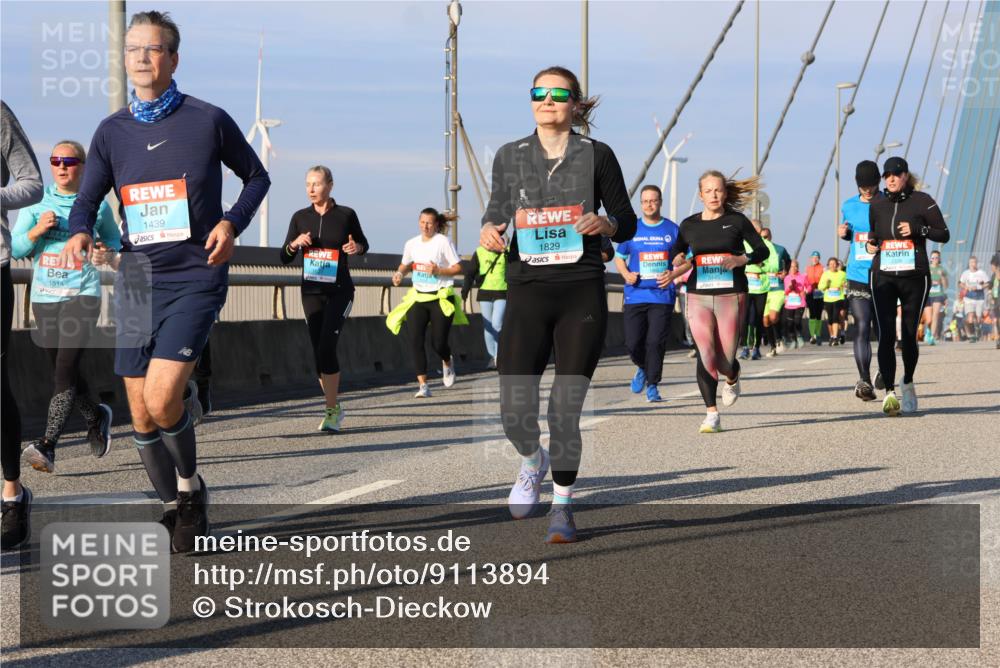 03.10.2025 - Köhlbrandbrückenlauf Strokosch-Dieckow http://msf.ph/oto/9113894 03.10.2025 09:48:33 Position 2 1514, 1439, 1829 meine-sportfotos.de