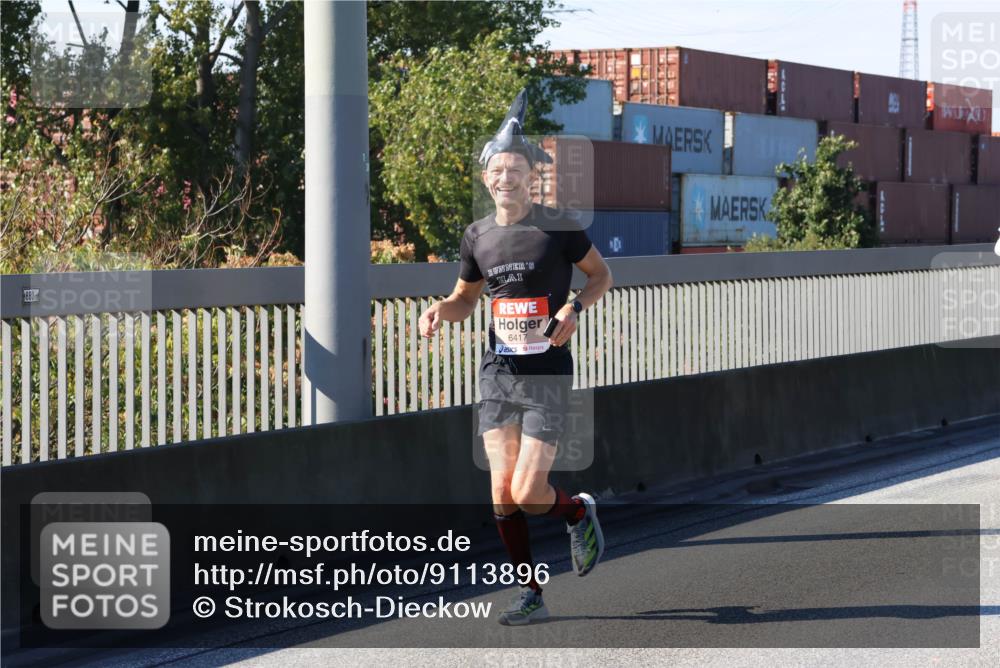 03.10.2025 - Köhlbrandbrückenlauf Strokosch-Dieckow http://msf.ph/oto/9113896 03.10.2025 12:44:15 Position 3  meine-sportfotos.de