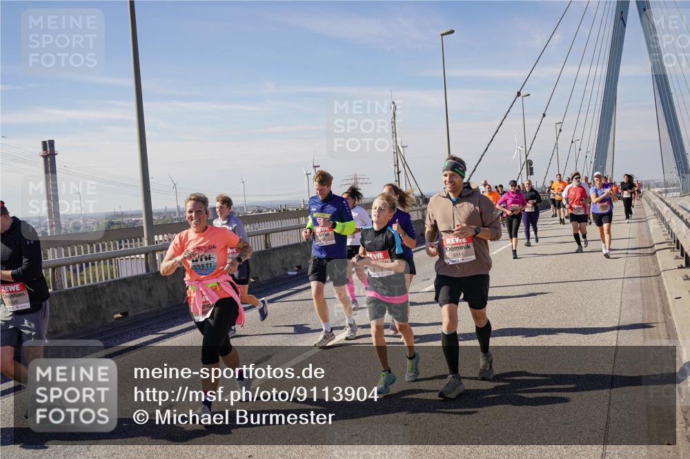 03.10.2025 - Köhlbrandbrückenlauf Michael Burmester http://msf.ph/oto/9113904 03.10.2025 12:55:35 Position 2 5106, 47, 6113, 6114 meine-sportfotos.de