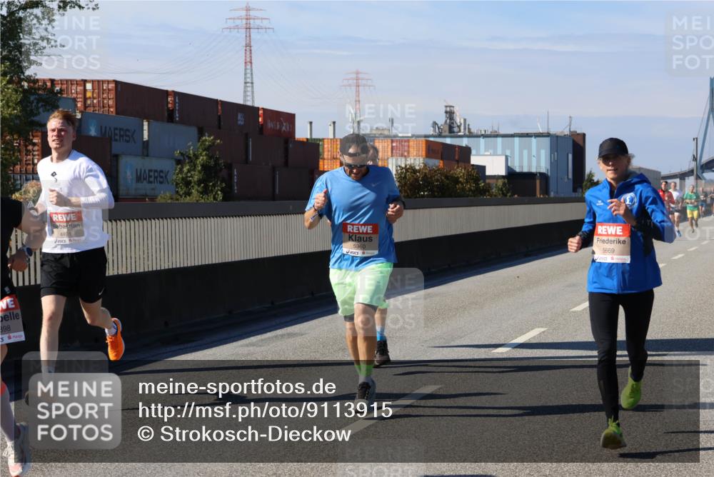03.10.2025 - Köhlbrandbrückenlauf Strokosch-Dieckow http://msf.ph/oto/9113915 03.10.2025 12:44:17 Position 3 398, 4491, 5960, 5669 meine-sportfotos.de