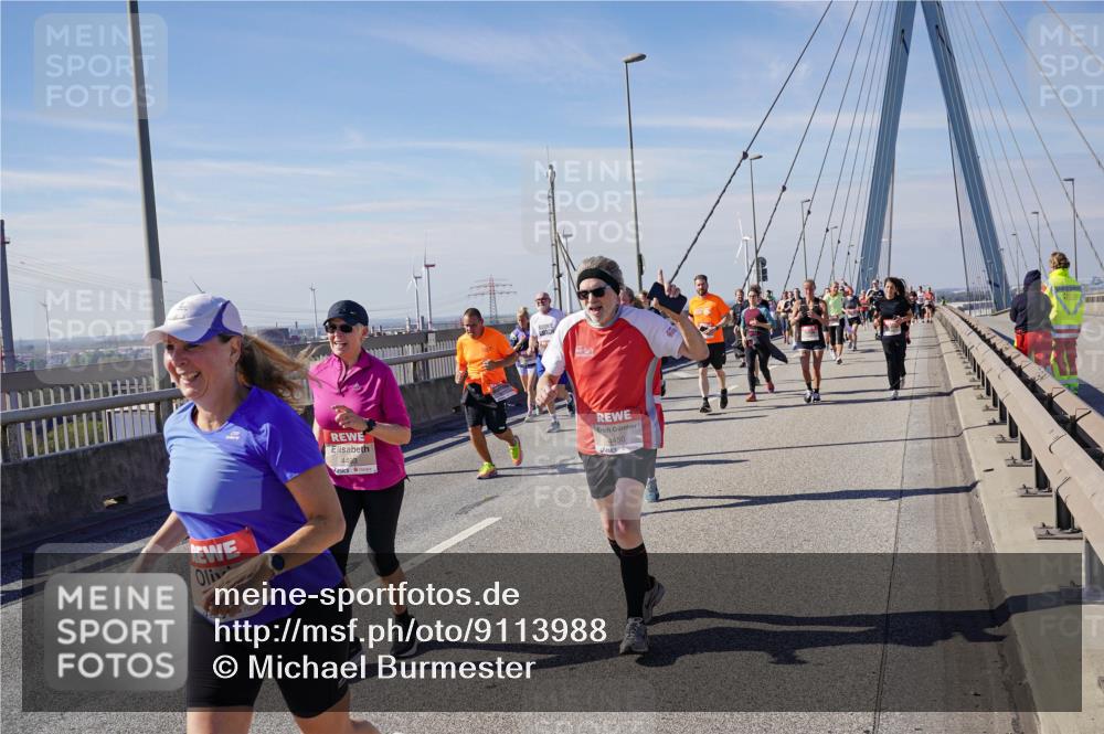 03.10.2025 - Köhlbrandbrückenlauf Michael Burmester http://msf.ph/oto/9113988 03.10.2025 12:55:39 Position 2 4498, 4450 meine-sportfotos.de