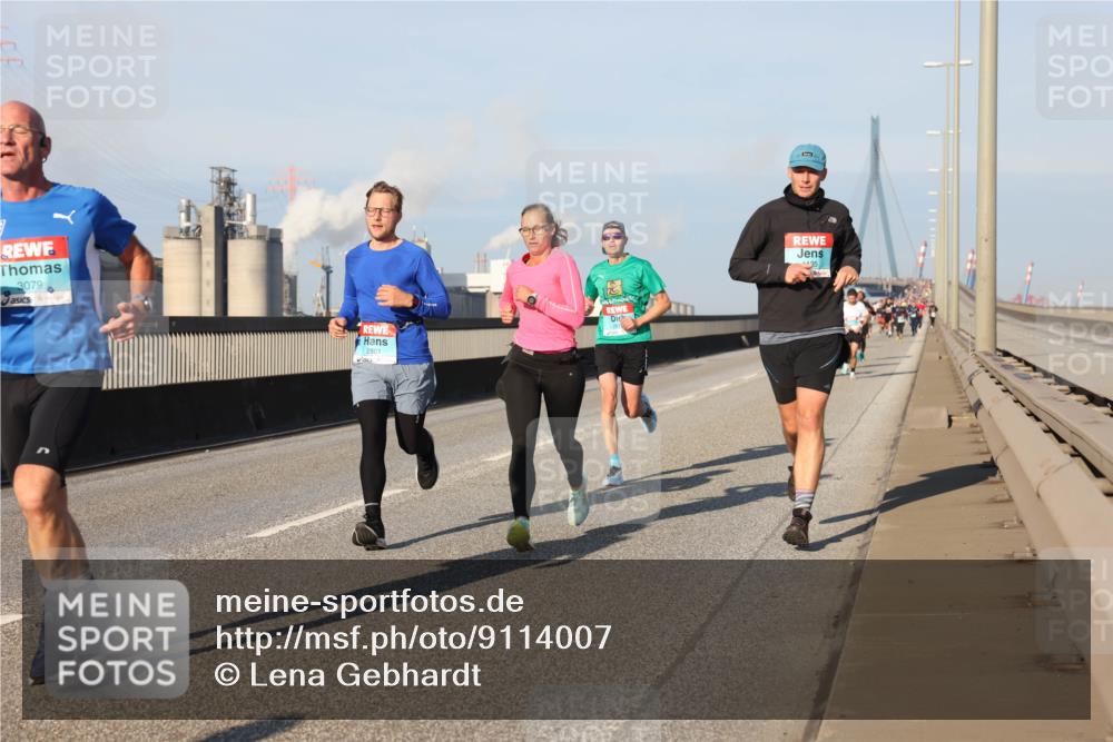 03.10.2025 - Köhlbrandbrückenlauf Lena Gebhardt http://msf.ph/oto/9114007 03.10.2025 09:42:58 Position 2 3079, 2801, 135 meine-sportfotos.de